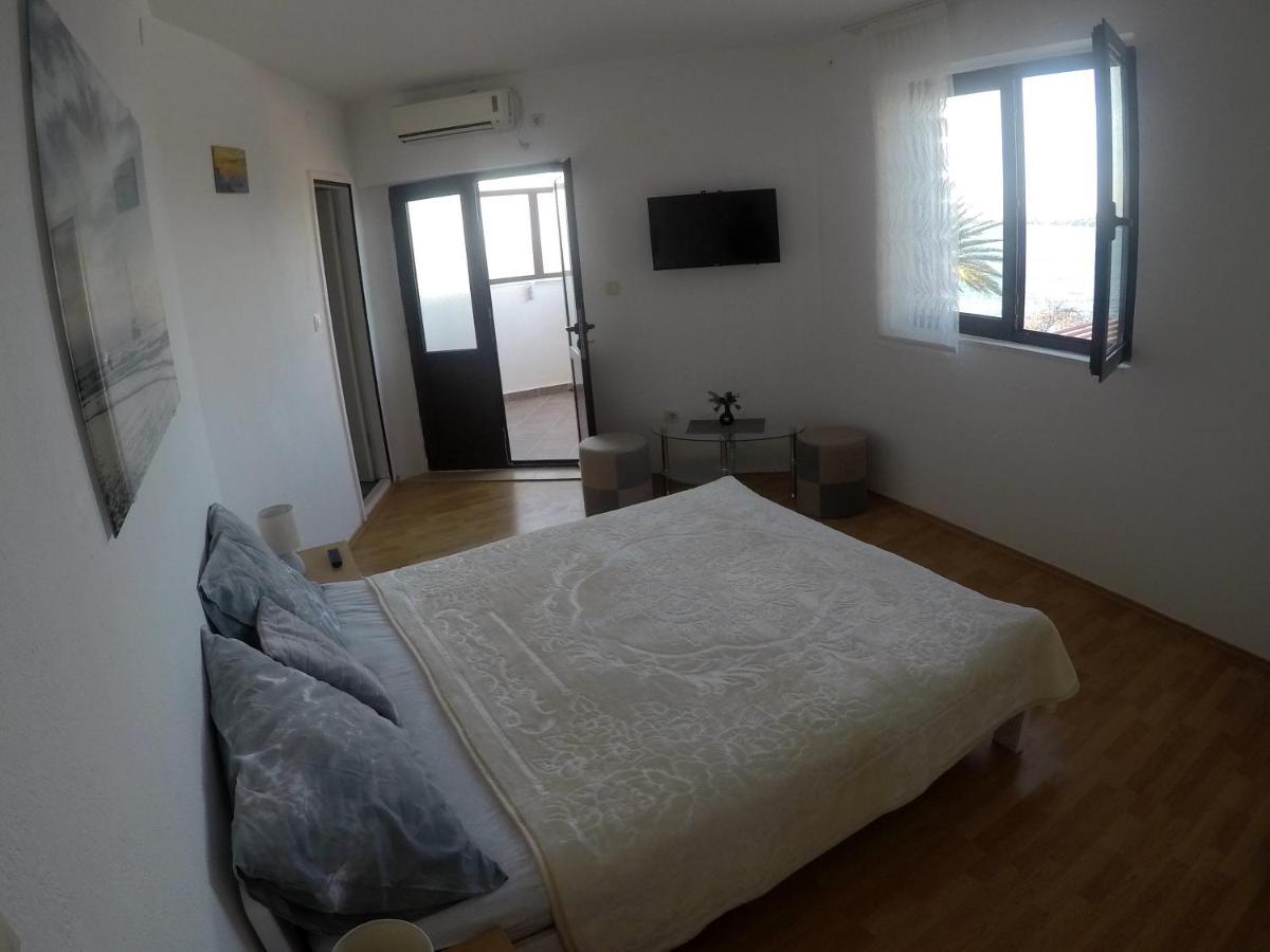 Gordana Apartments Хвар Экстерьер фото