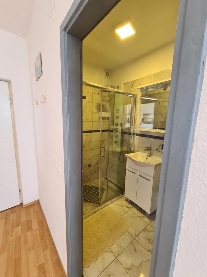 Gordana Apartments Хвар Экстерьер фото