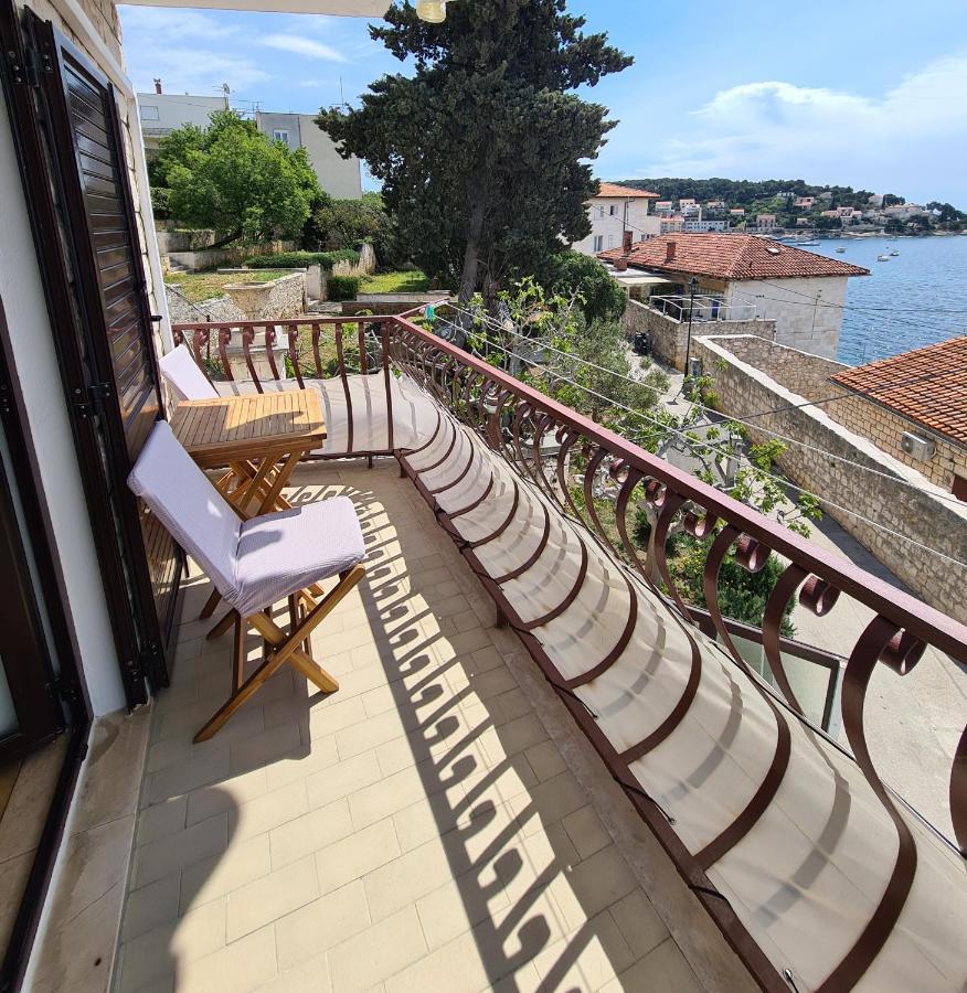 Gordana Apartments Хвар Экстерьер фото